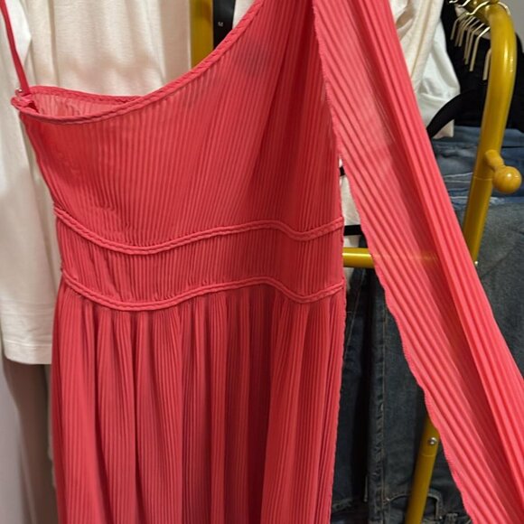 Stunning Coral One-Shoulder Pleated Dress- Small - Picture 3 of 7
